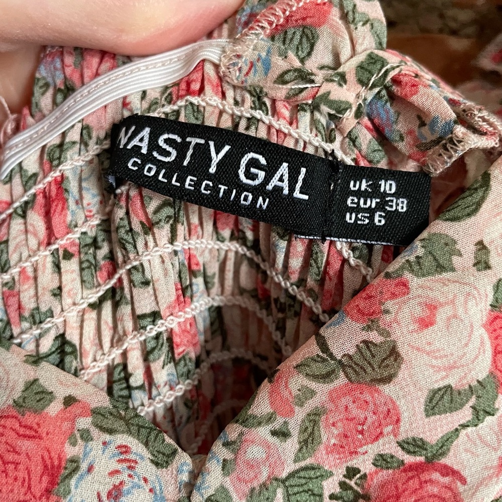 🎂 🌷 3/$30 🎉 🌟 Nasty Gal Mini Dress - Picture 4 of 4